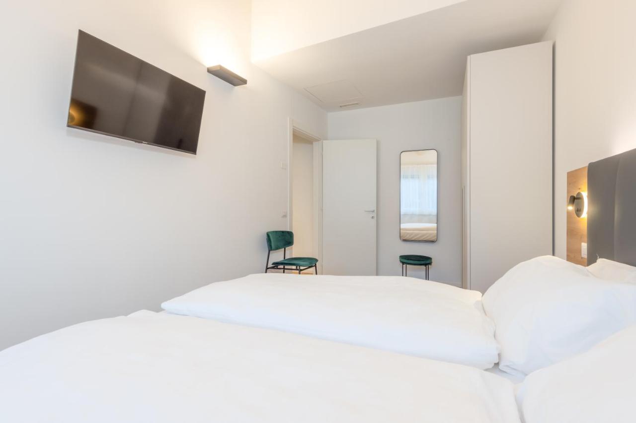 טרנטו Minerva Guesthouse מראה חיצוני תמונה